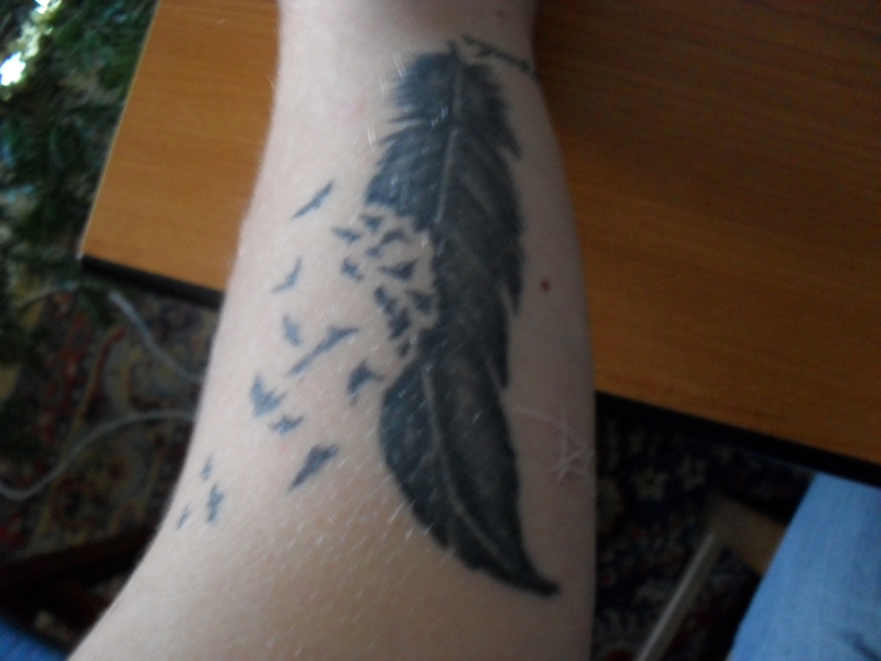 Shorty's Feather tatoo